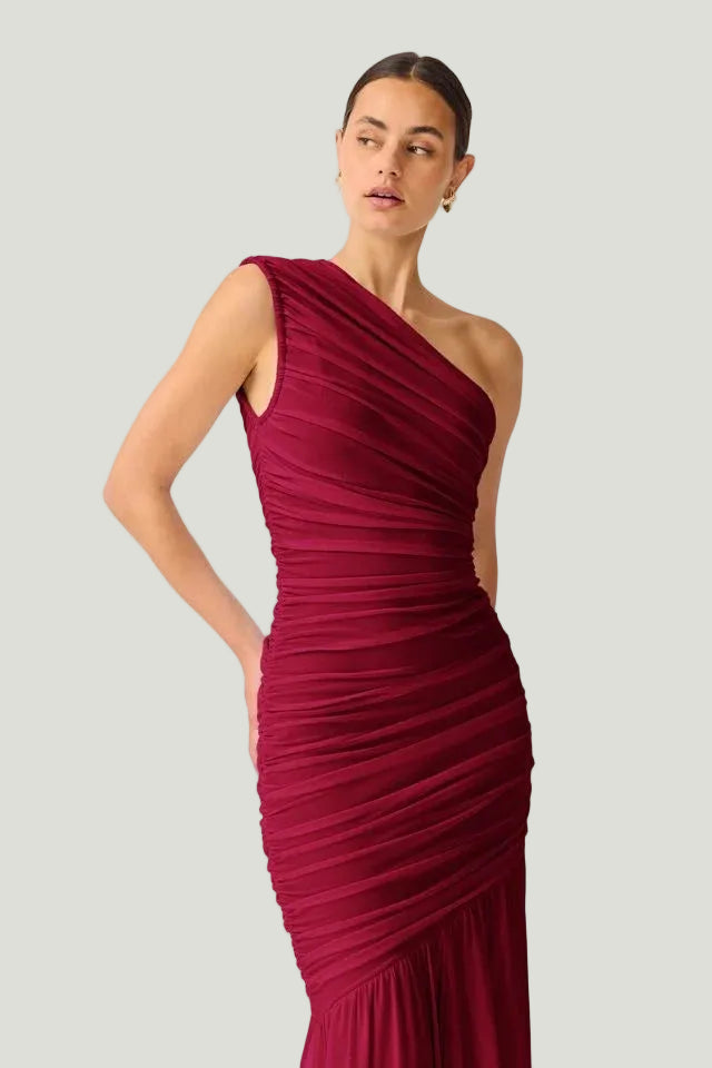 Mademoiselle Ambitious Florencea One Shoulder Gown in wijnrood – foto 4