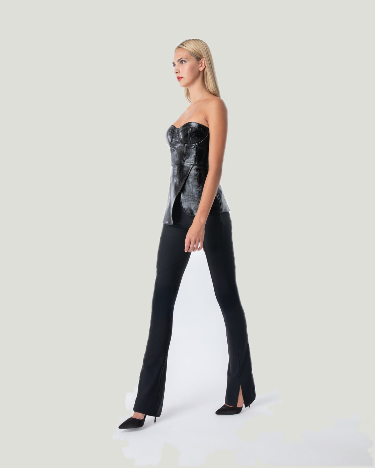 Mademoiselle Ambitious zwarte leatherette bustier met croco-reliëf – foto 2