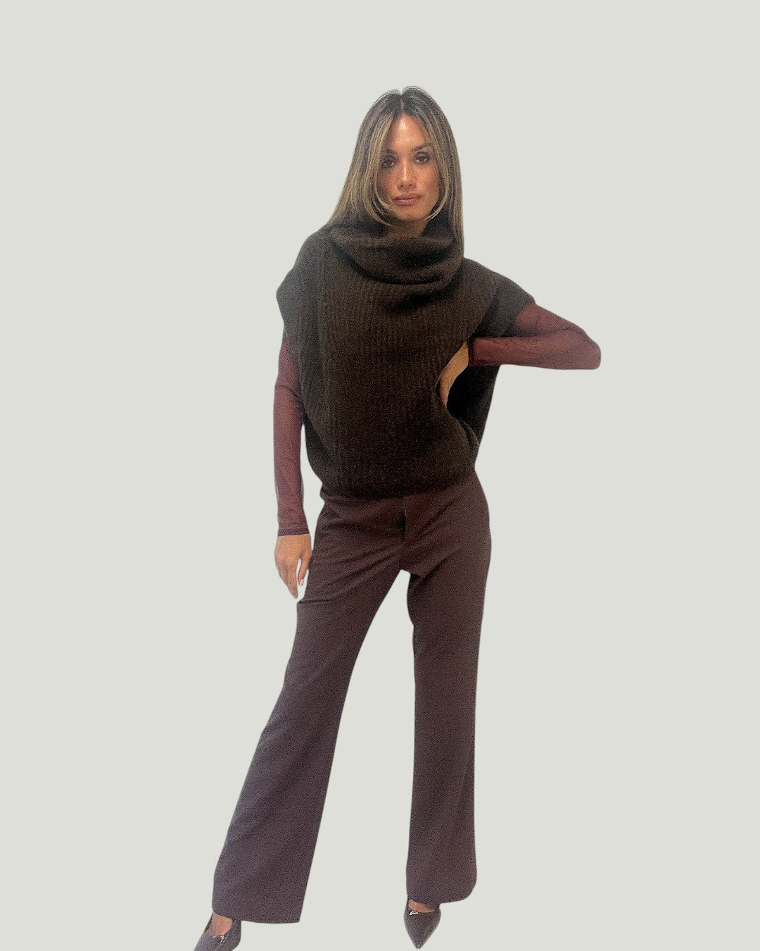 Mademoiselle Ambitious Doudou Pull, chocoladebruine trui in wol en mohair met extra volume en textuur – foto 2