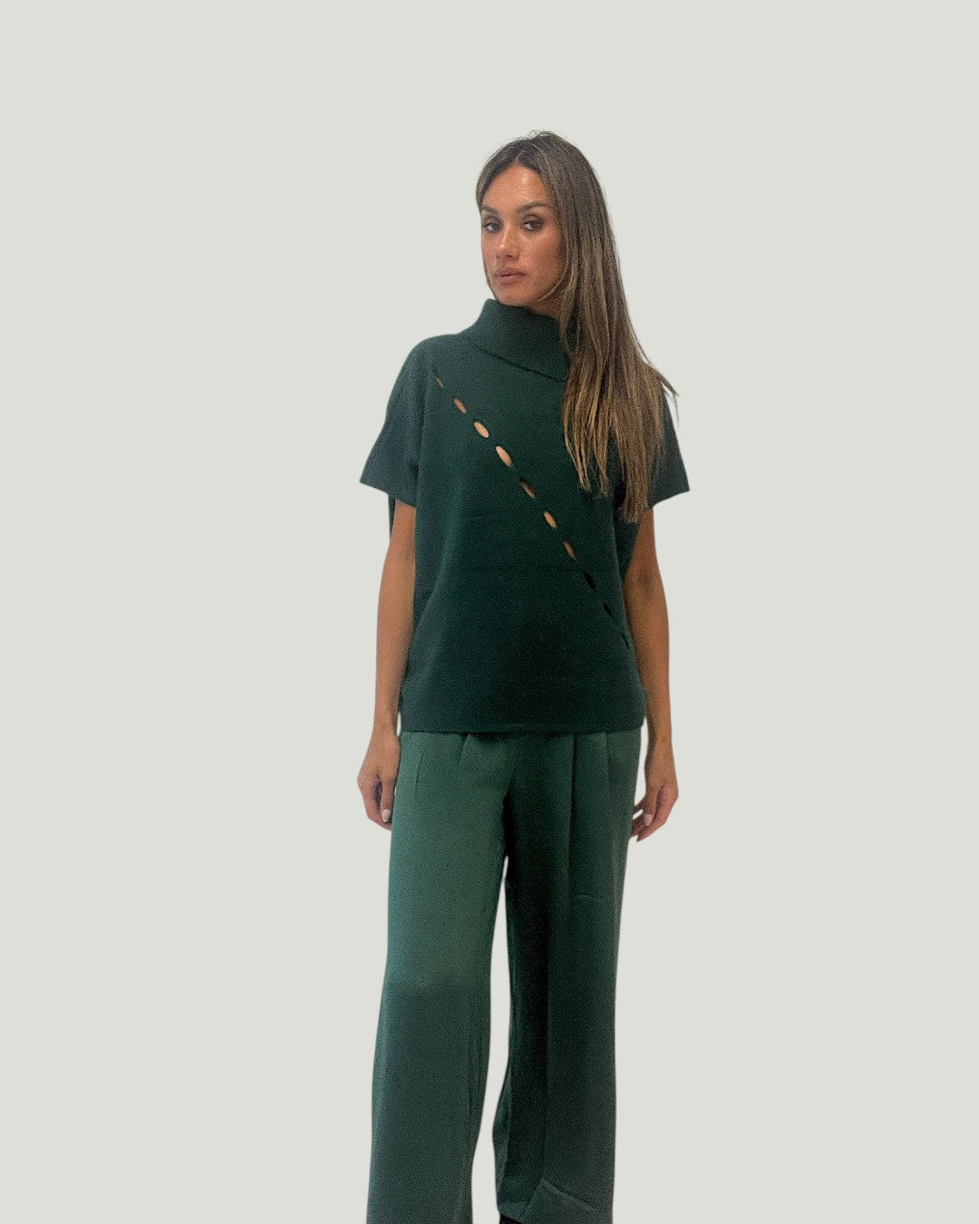 Mademoiselle Ambitious Fois Pull, zachte angora trui in asfaltgroen – foto 4