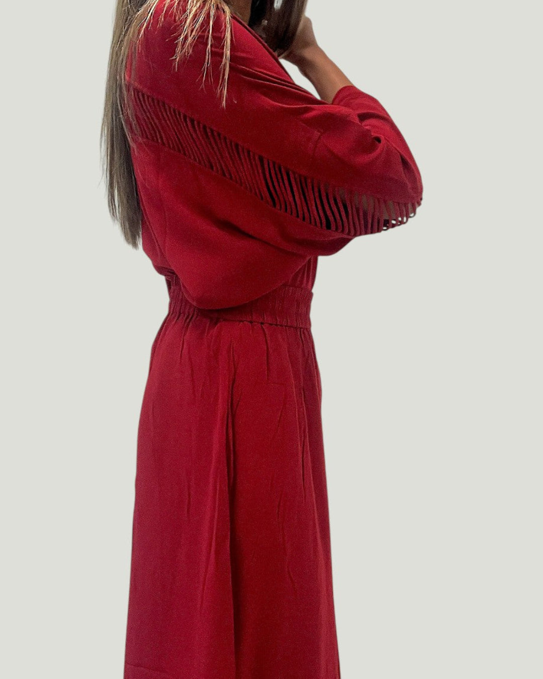 Mademoiselle Ambitious Berry Long Pant, lipstickrode broek met elastische taille en rechte wijde pijp
