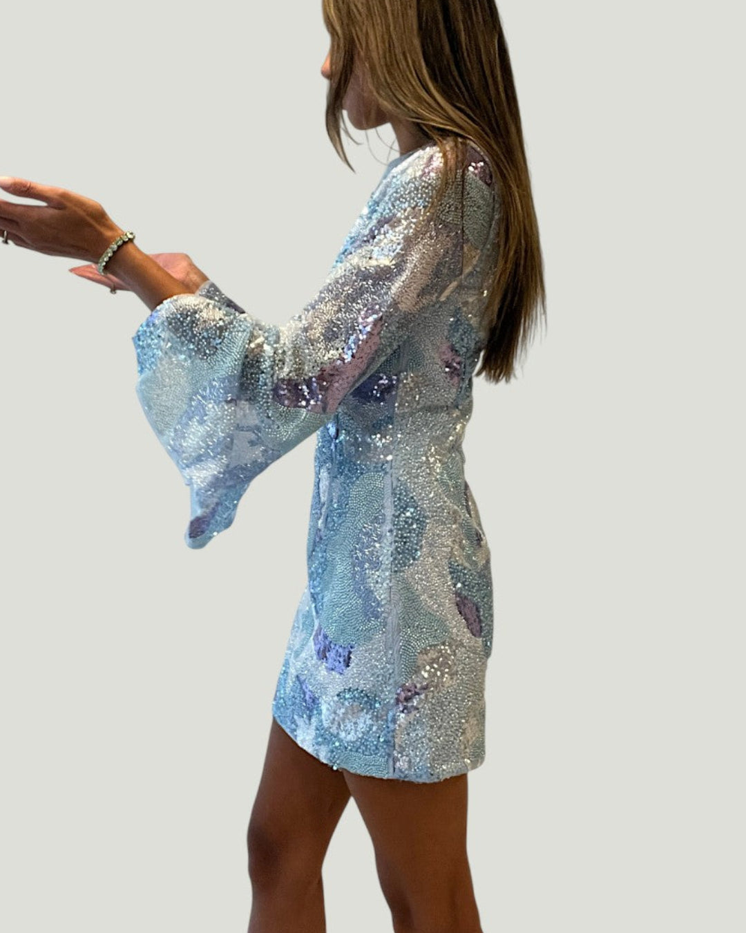 Mademoiselle Ambitious Aurae Mini Sequin Dress in lichtblauw – foto 6