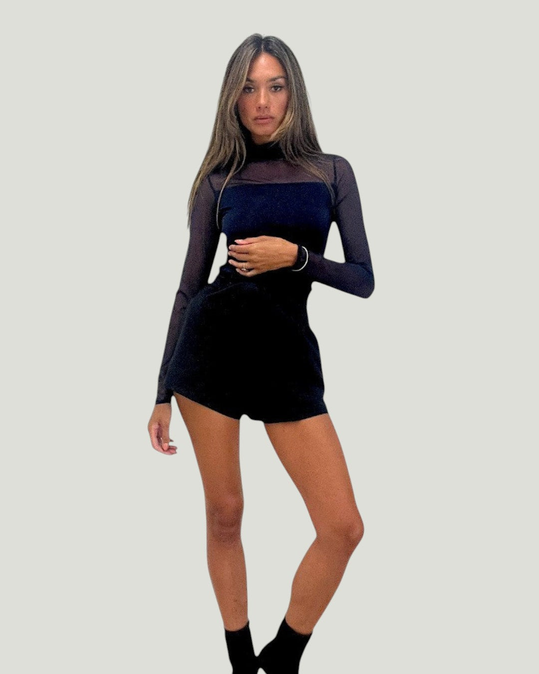 Mademoiselle Ambitious Lulaby top in azuurblauw met lange mouwen en een aansluitende pasvorm